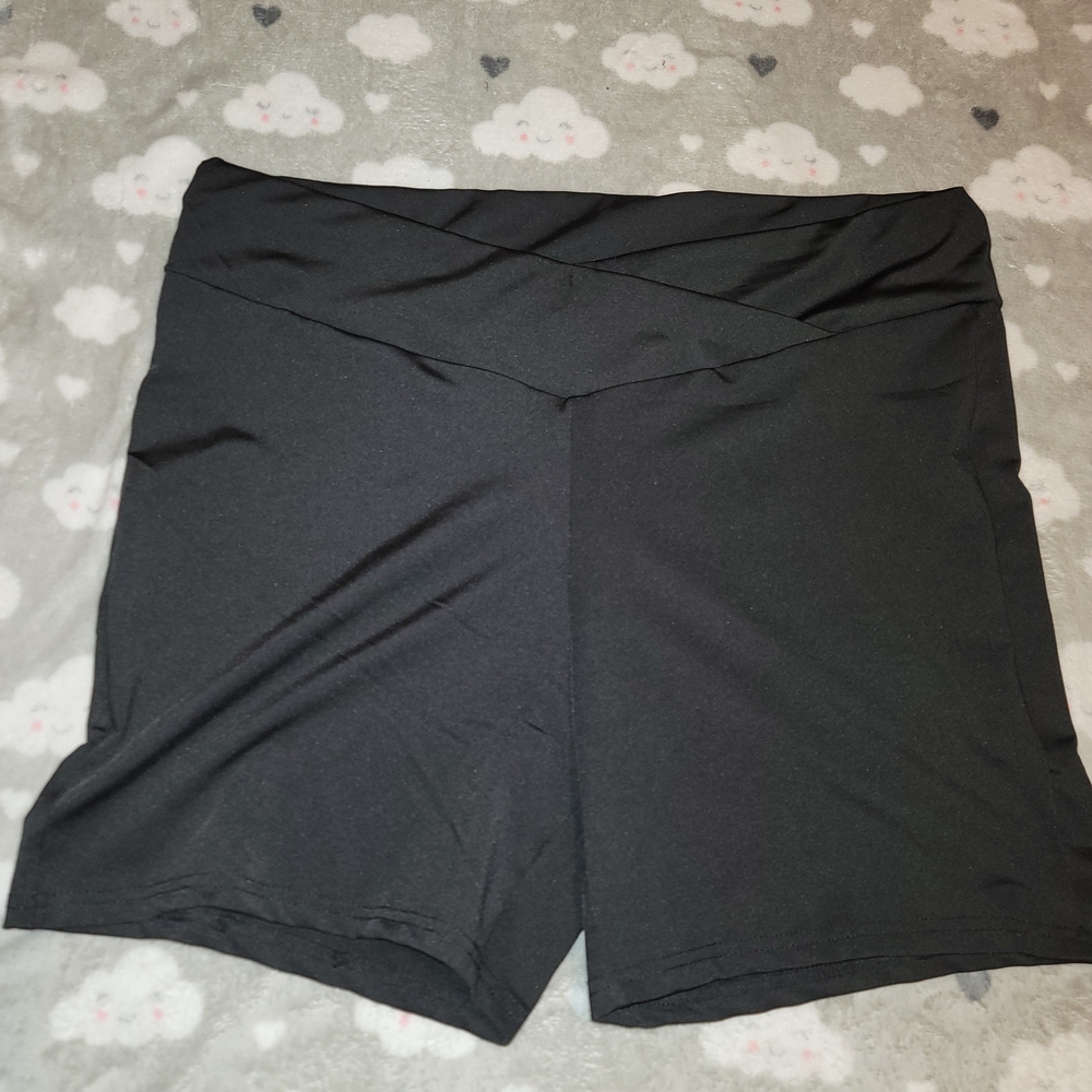 Shein Curve Women's Black Shorts